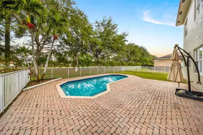 19371 SW 30th St, Miramar, FL 33029 - Photo 51