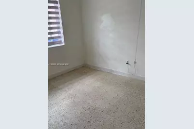 67 NW 34th St, Miami, FL 33127 - Photo 9