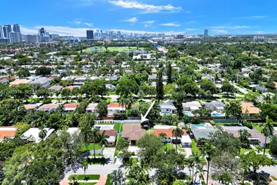 1318 Washington St, Hollywood, FL 33019 - Photo 29