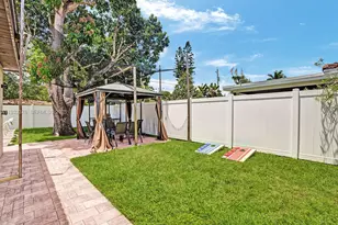 1318 Washington St, Hollywood, FL 33019 - Photo 27