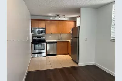 1801 S Treasure Dr #417, North Bay Village, FL 33141 - Photo 9