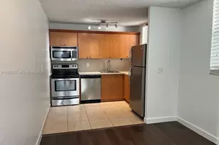 1801 S Treasure Dr, North Bay Village, FL 33141 - Photo 9