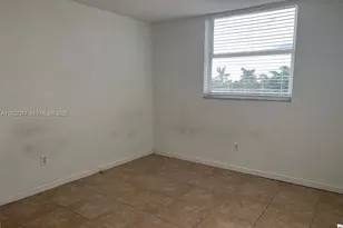 1801 S Treasure Dr, North Bay Village, FL 33141 - Photo 9