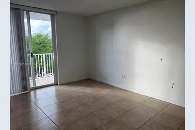 1801 S Treasure Dr #417, North Bay Village, FL 33141 - Photo 3