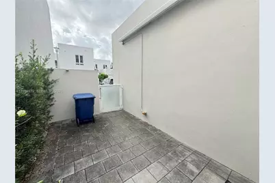 10550 NW 65th Ln, Doral, FL 33178 - Photo 49