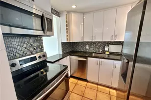2350 NE 135th St, North Miami, FL 33181 - Photo 11
