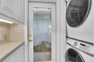 205 NE 16th Terrace, Fort Lauderdale, FL 33301 - Photo 13