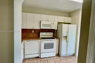 3415 NE 9th Dr, Homestead, FL 33033 - Photo 9