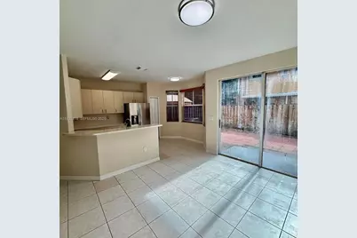 16660 SW 83rd Ln #16660, Miami, FL 33193 - Photo 7