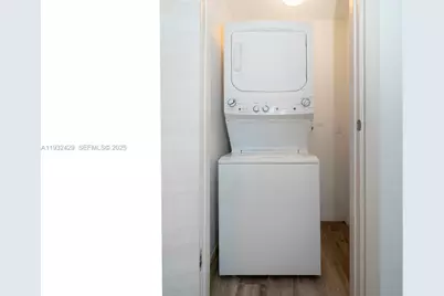 801 S Miami Ave #1409, Miami, FL 33130 - Photo 41