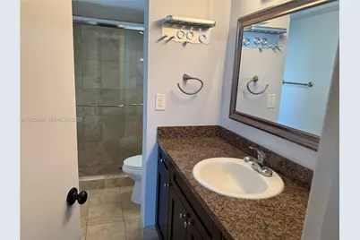 185 Lakeview Dr #101, Weston, FL 33326 - Photo 19
