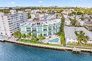 2000 Bay Dr, Miami Beach, FL 33141 - Photo 1