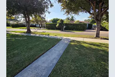 8235 SW 62nd Pl, Miami, FL 33143 - Photo 35