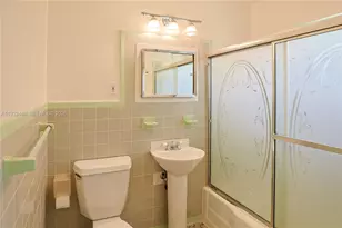 8235 SW 62nd Pl, Miami, FL 33143 - Photo 7