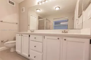 2042 Cross Breeze Dr, Wellington, FL 33414 - Photo 31