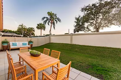 2042 Cross Breeze Dr, Wellington, FL 33414 - Photo 53