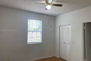 1384 Veracruz Ln, Weston, FL 33327 - Photo 19