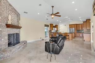 7840 NW 86th Terrace, Tamarac, FL 33321 - Photo 13