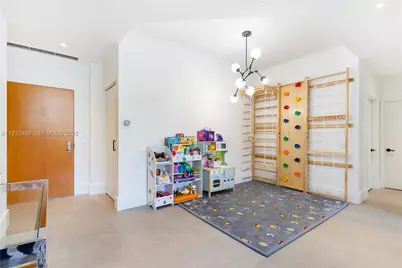 21205 Yacht Club Drive #304, Aventura, FL 33180 - Photo 27