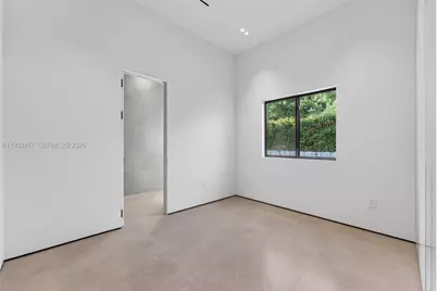 830 Oriole Ave, Miami Springs, FL 33166 - Photo 27