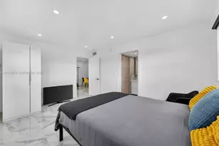 8250 Byron Ave, Miami Beach, FL 33141 - Photo 11