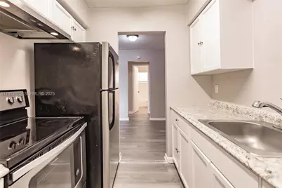 1816 McKinley St #10, Hollywood, FL 33020 - Photo 19