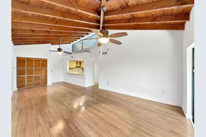 5201 Orduna Dr. #15, Coral Gables, FL 33146 - Photo 7