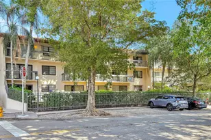 5201 Orduna Dr, Coral Gables, FL 33146 - Photo 5