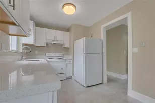 9241 SW 204th Terrace, Cutler Bay, FL 33189 - Photo 15