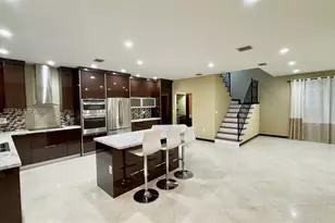 1094 Redwood St, Hollywood, FL 33019 - Photo 1
