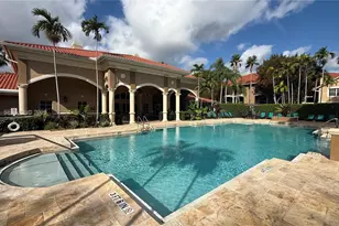 220 SW 116th Ave, Pembroke Pines, FL 33025 - Photo 3