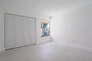 8708 SW 79th Pl, Miami, FL 33143 - Photo 9