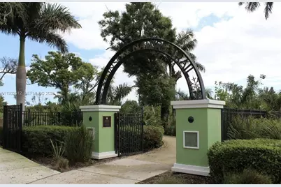 103 Royal Park Dr #1G, Oakland Park, FL 33309 - Photo 29