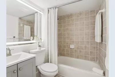 103 Royal Park Dr #1G, Oakland Park, FL 33309 - Photo 11