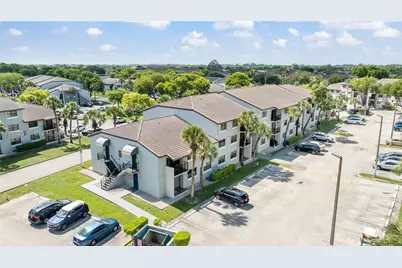 7200 NW 179th St #105, Hialeah, FL 33015 - Photo 19