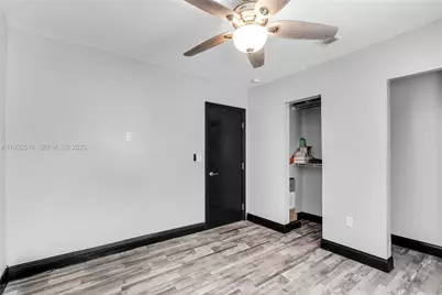 9402 NW 2nd Pl, Miami Shores, FL 33150 - Photo 21