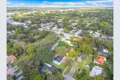 9402 NW 2nd Pl, Miami Shores, FL 33150 - Photo 37