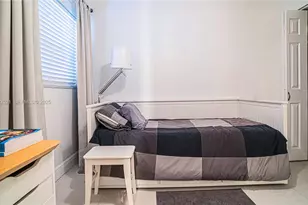 6801 Harding Ave, Miami Beach, FL 33141 - Photo 13