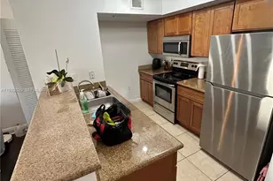 219 NW 12th Ave, Miami, FL 33128 - Photo 5