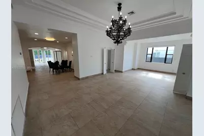 4575 Post Ave, Miami Beach, FL 33140 - Photo 17