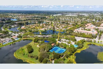 4128 Sapphire Ter #0, Weston, FL 33331 - Photo 9