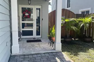 3134 NE 3rd Dr, Homestead, FL 33033 - Photo 3