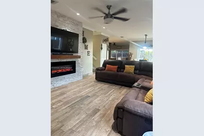 3134 NE 3rd Dr, Homestead, FL 33033 - Photo 5