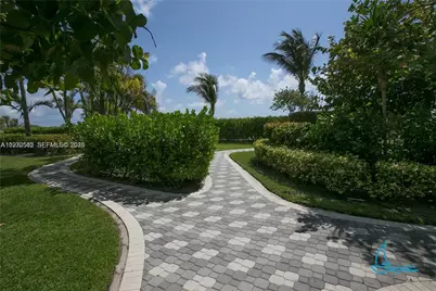 8877 Collins Ave #805, Surfside, FL 33154 - Photo 29