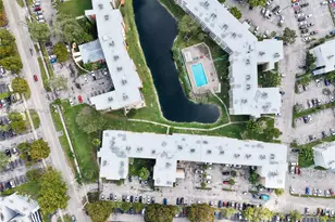 1690 NE 191st St, Miami, FL 33179 - Photo 27