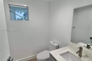 1966 Biarritz Dr, Miami Beach, FL 33141 - Photo 7