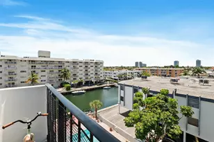 3642 NE 171 St, North Miami Beach, FL 33160 - Photo 7