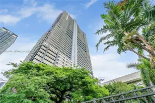 60 SW 13th St, Miami, FL 33130 - Photo 15
