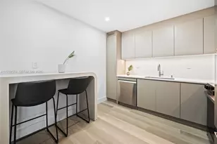 18151 NE 31st Ct, Aventura, FL 33160 - Photo 9