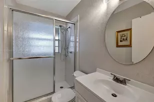 7897 Golf Cir Dr, Margate, FL 33063 - Photo 23